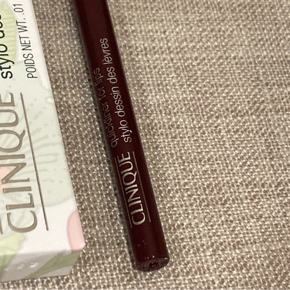 CLINIQUE Quickliner for Lips - Intense Licorice .01 Oz New In Box - Picture 3 of 8